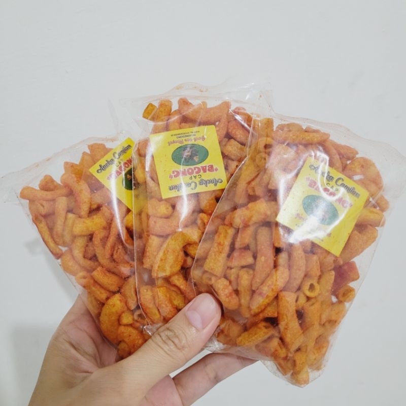

Cemilan Makaroni 3pcs 10K