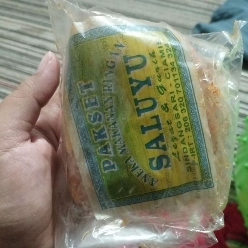 

Keripik Kaca Pedas Gurih - Camilan Renyah Bikin Nagih!