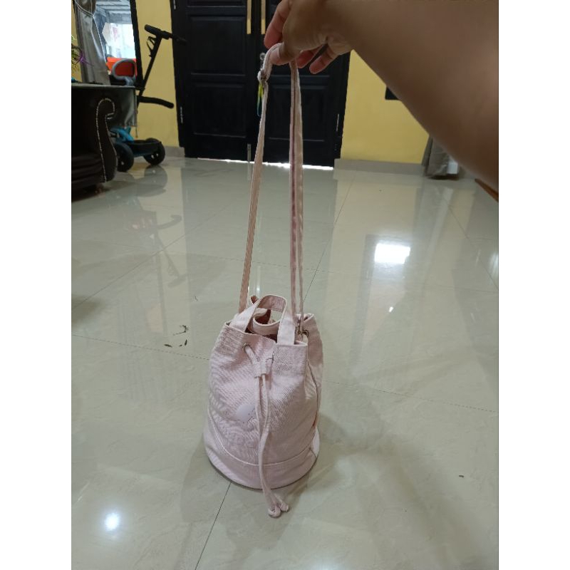 KANGOL AMBER CANVAS BUCKET BAG PINK