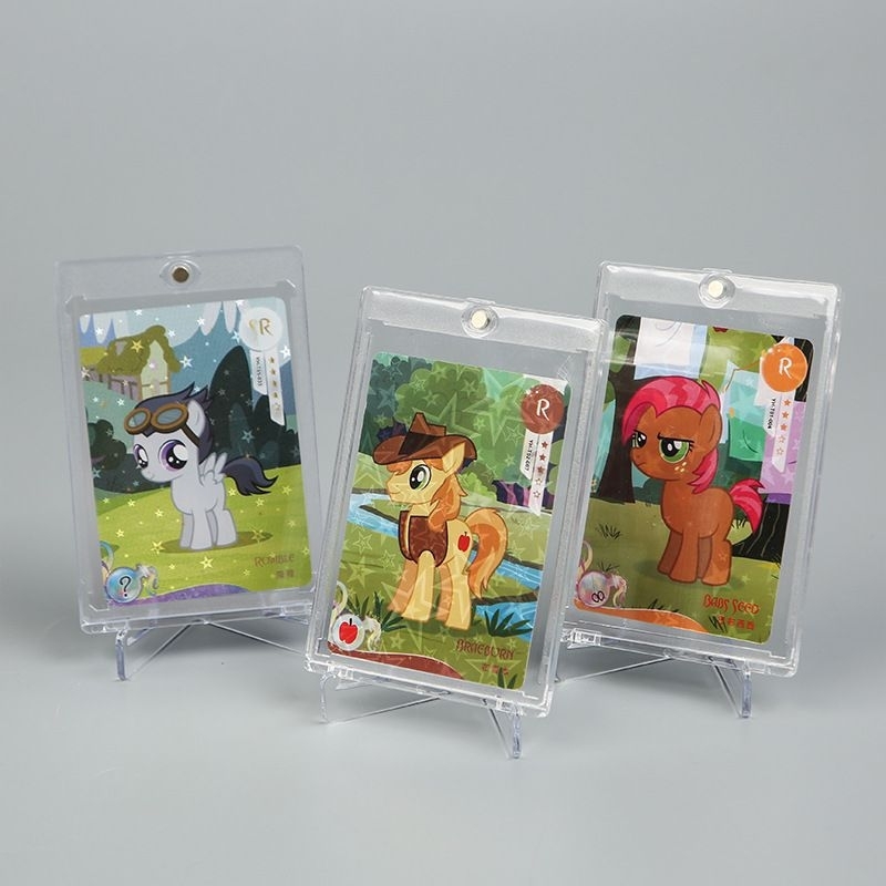Magnetic card holder/kartu pokemon