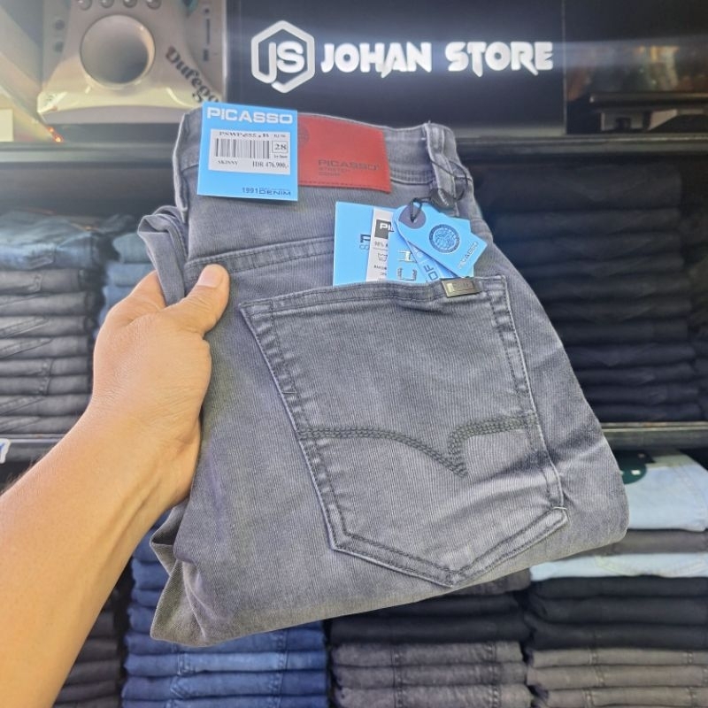 PICASSO|| Celana pria PICASSO original (anti air).
