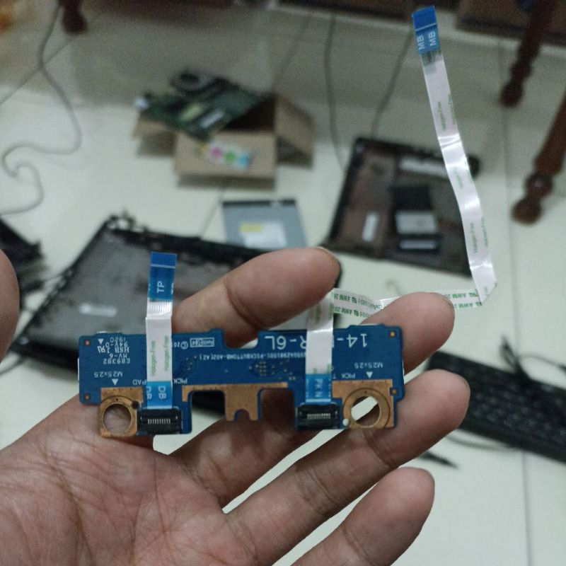 Board Modul Touchpad Klik Kanan Kiri Laptop HP 14S CF HP 14S DK HP 240 G8 245 G8