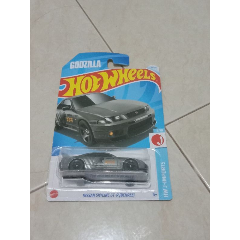 Hot Wheels Nissan skyline