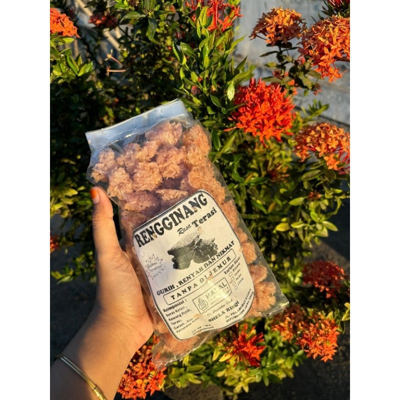 

RENGGINANG JUMPUT/CEMOL TERASI KHAS SITUBONDO