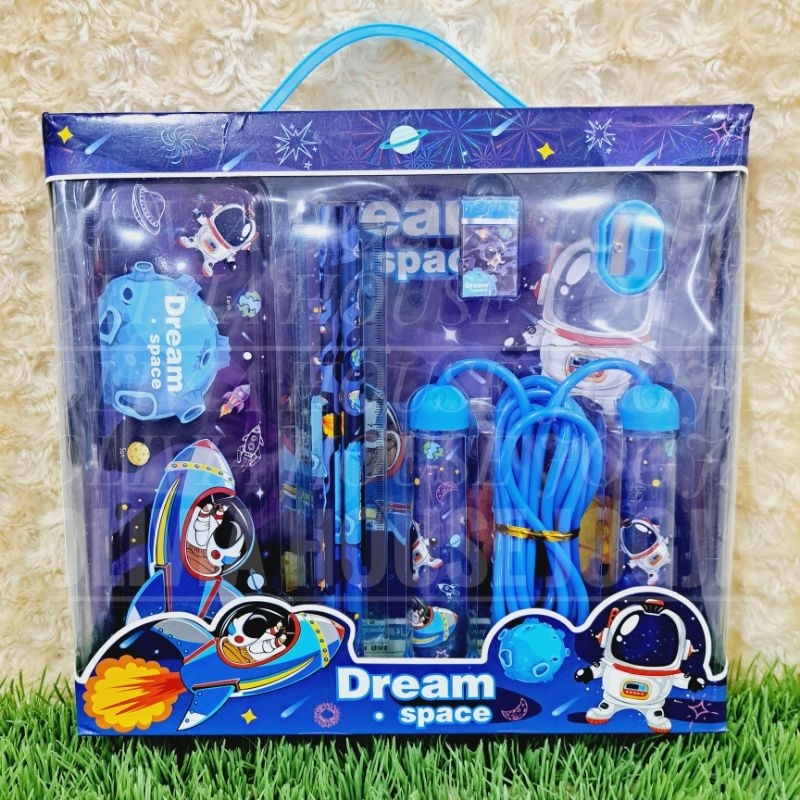 

Stationary Set Box Astronot YOYO-8026 Rope Skipping 6in1 Pensil Case Set Astronot Biru 6in1