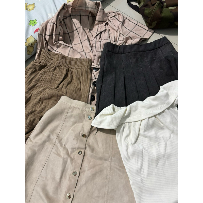 PRELOVED BAJU BRANDED (PAY AS YOU WISH (READ CAPTION))