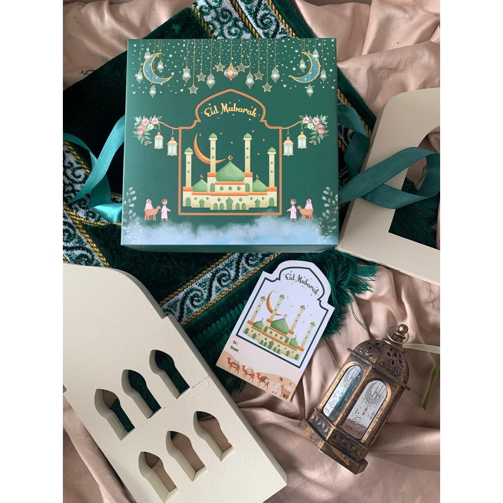 

BOX MYESHA 15 x 15 x 7.5 cm LEBARAN DUS kue kering toples sekat 4/ toples 500gr (ISI 5 SET)