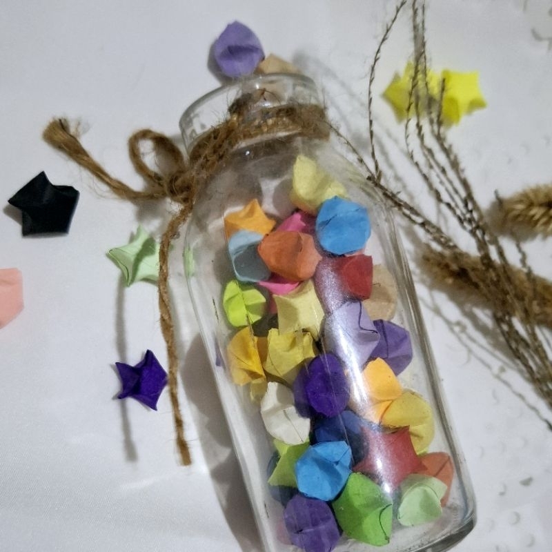 

30 pcs Kertas Origami Bintang Kertas Paper Star Bintang Origami Lucky Star Handmade (Sudah Jadi)