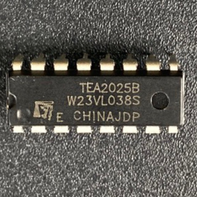 IC TEA2025 UTC2025 STEREO AUDIO AMPLIFIER