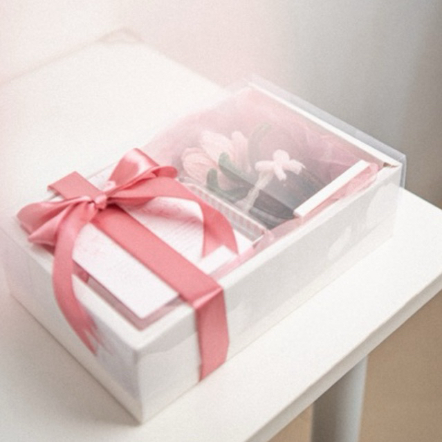 

CHERISH HAMPER | Valentine Gift Hamper | Valentine | POMIEBAKERY