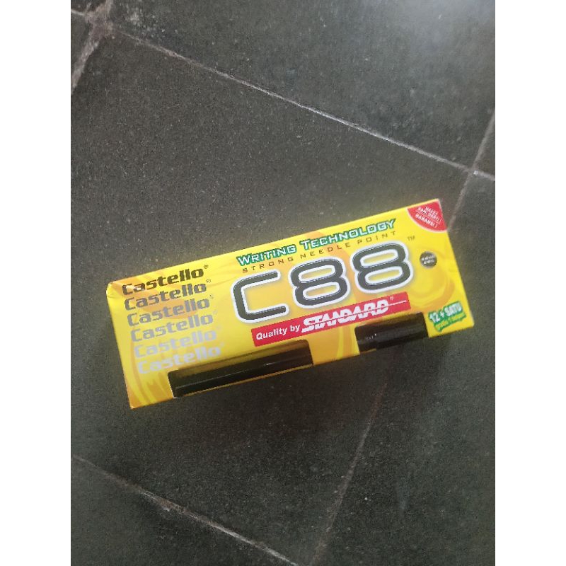 

pen standard c88 isi 12+1 pcs