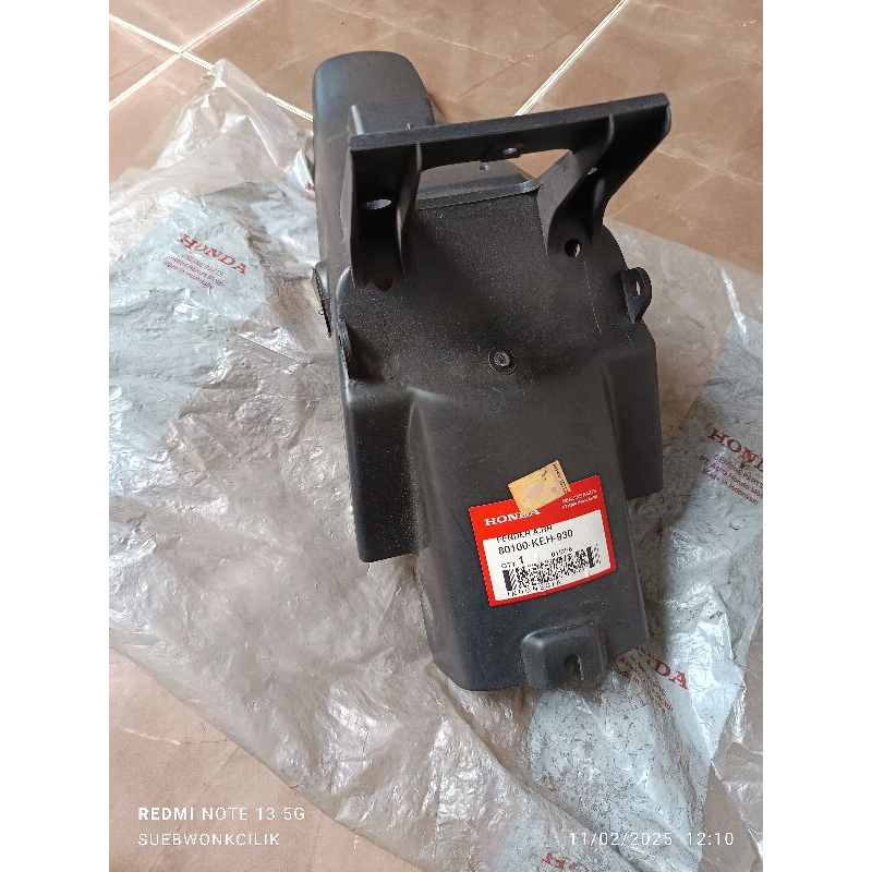 80100-KEH-930 spakbor belakang honda megapro hiu Original AHM