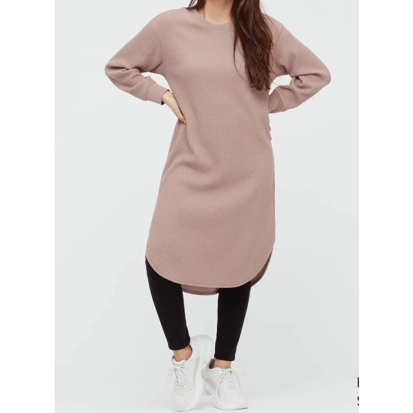 Preloved uniqlo Gaun Waffle Crew Neck Lengan Panjang