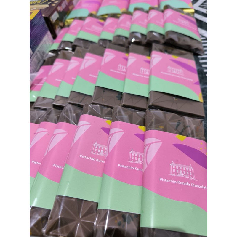 

Jastip Coklat Pistacio Kunafa Saudi Ready Stok