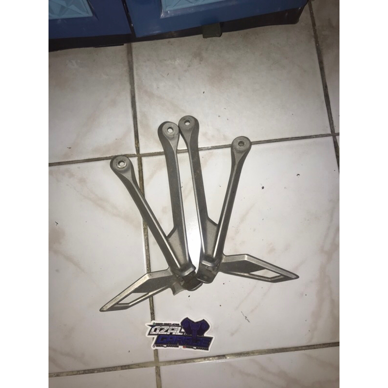footstep/postep belakang cbr k45 facelift original copotan ada minus