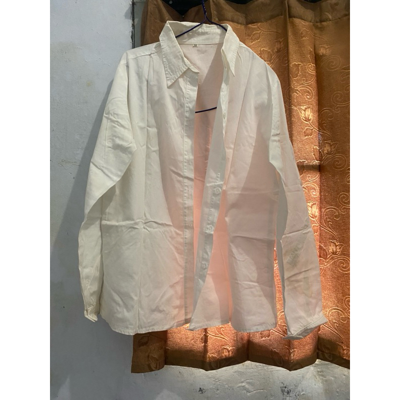 (PRELOVED) Kemeja wanita slimfit