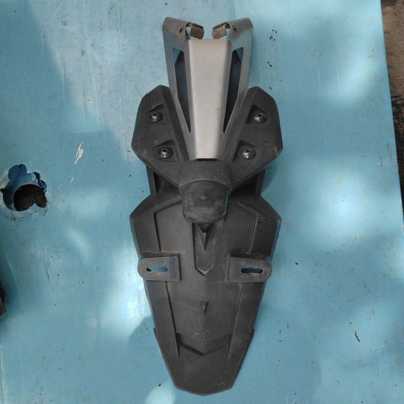 spakbor belakang mx king 150 original bekas