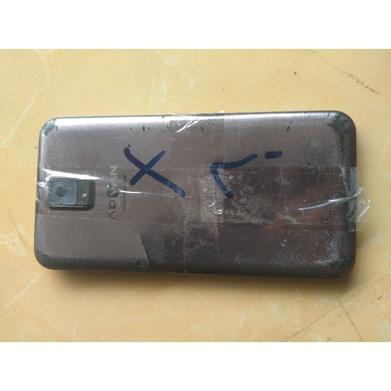 Lcd Tc hp Advan I5C Kondisi Tc retak sesuai masih OK