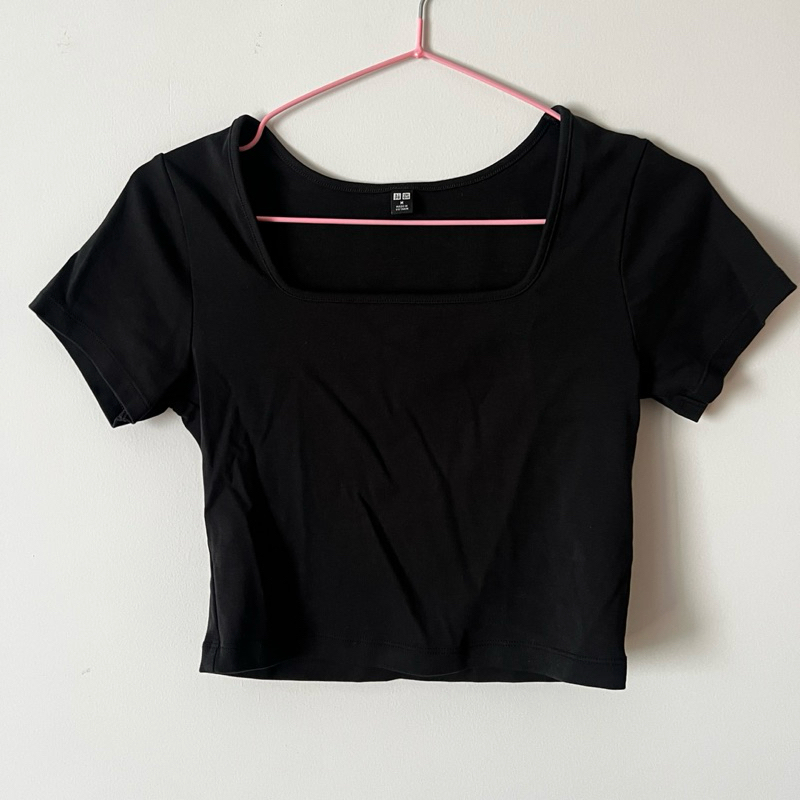 Uniqlo Crop Top