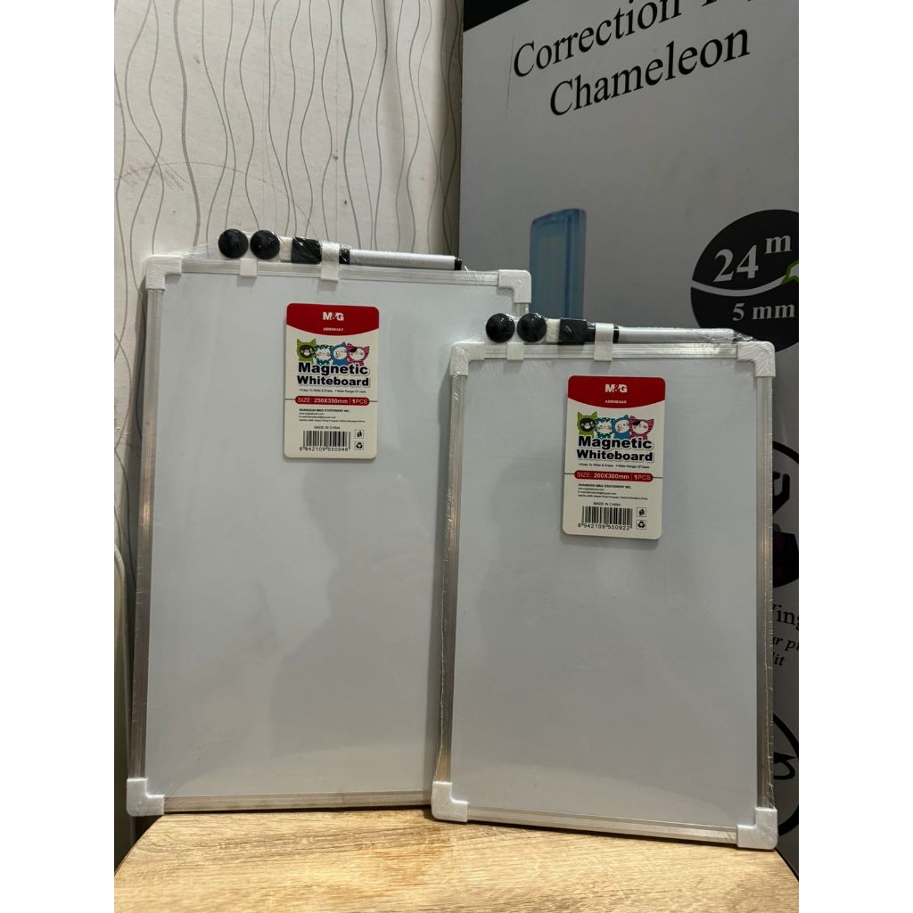 

M&G Double - Sided Magnetic Whiteboard / Papan Tulis Set M&G