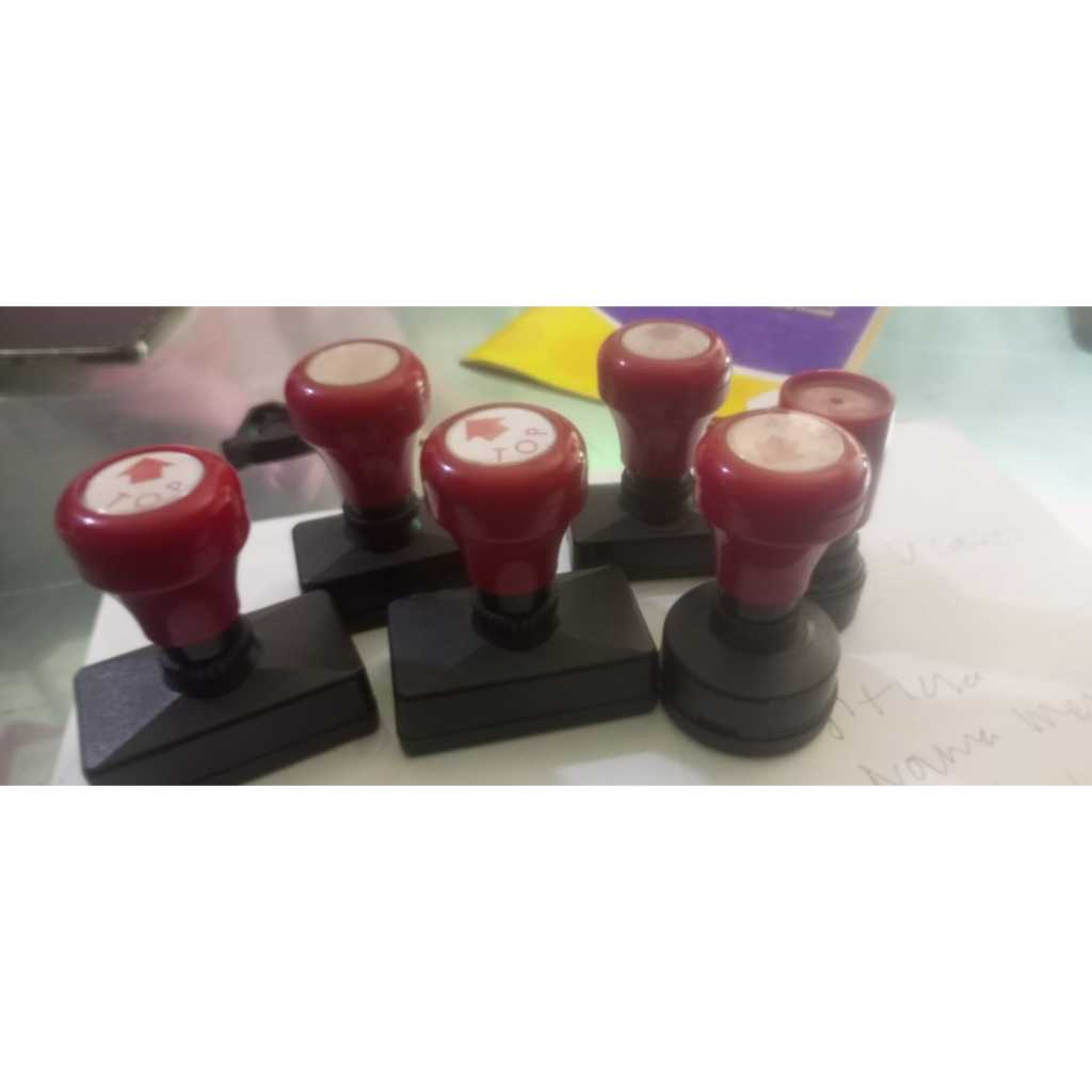 

Stempel warna custom