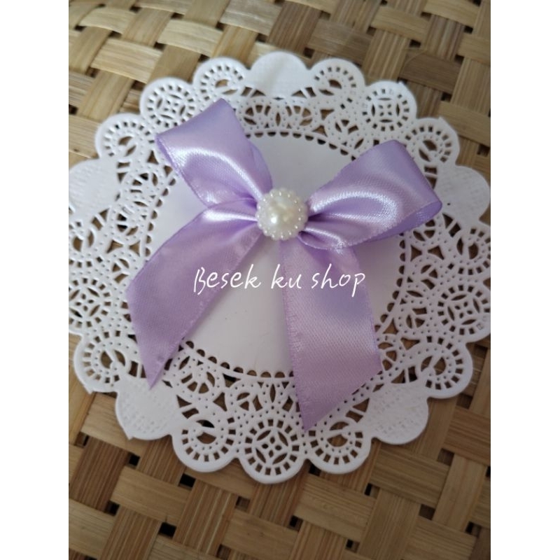 

Pita satin sovenir kombinasi mutiara(20pcs)