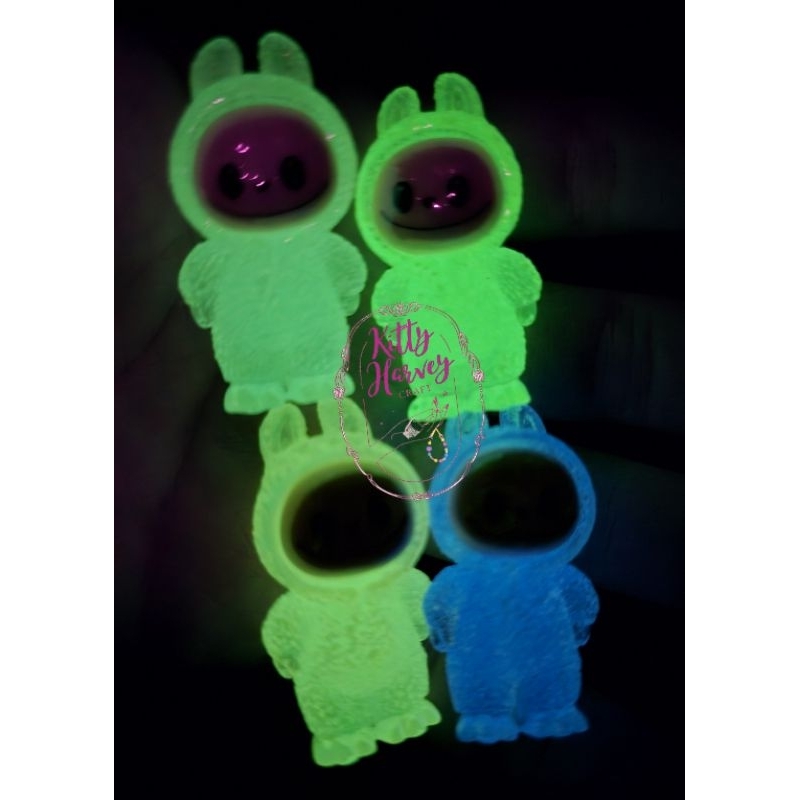 Mote Labubu 3D Glow in the dark