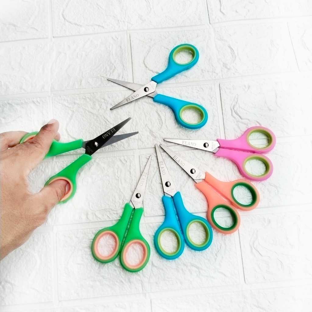 

Gunting Elano LA - W4 / Gunting Kecil Gunting Baja Anti Karat 13.5 X 6.5 cm