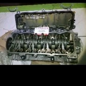 cylinder head Honda jazz VTEC 2004 2007