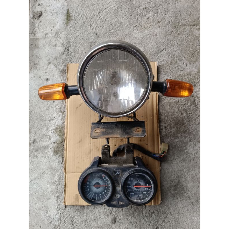 lampu depan megapro primus lampu set spedometer spidometer mp primus original copotan
