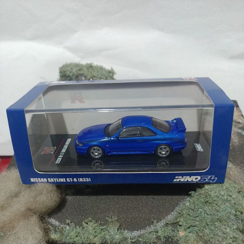 Inno64 Nissan Skyline GT-R (R33)
