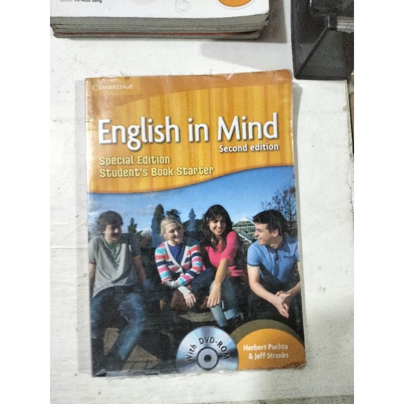 BUKU English in Mind
Second edition