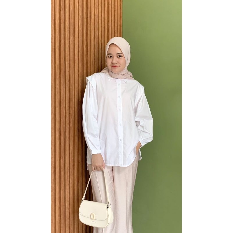 Azaya Blus| Blus kerja| Blus kuliah| Blus simpel| Blus polos| Blus cantik| Blus hitam|