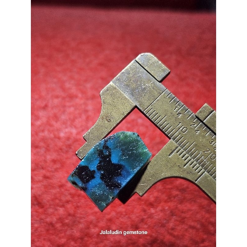 bacan polkasan coklat cair kebiruan