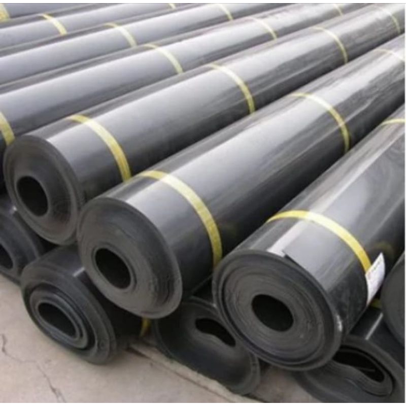 Terpal HDPE geomembran tebal 0.3micron panjang 100m lebar 6 m (1 roll 600m3)