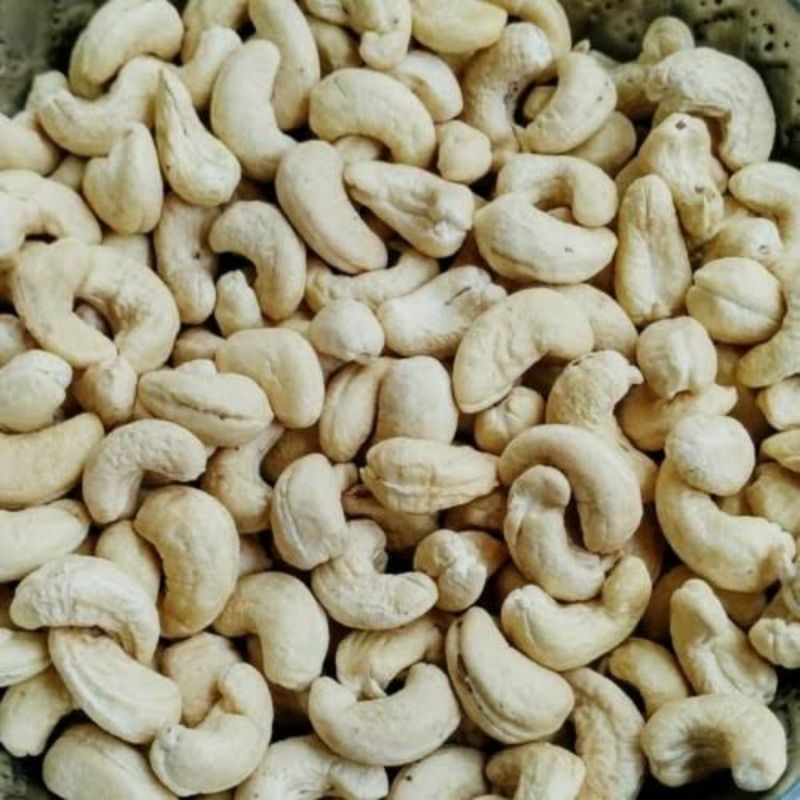 

KACANG MEDE / METE UTUH 500gr