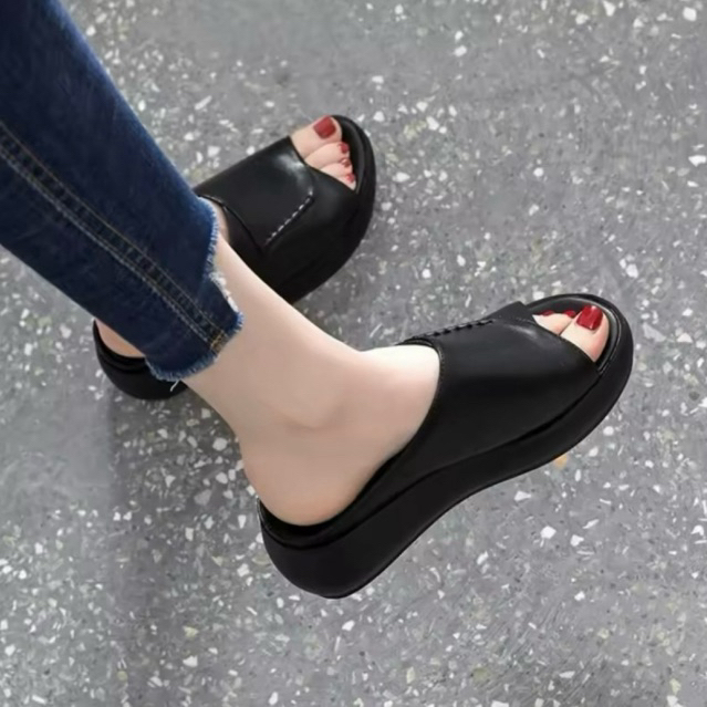 Sandal Wedges Wanita Hak tinggi Kekinian Model Simpel