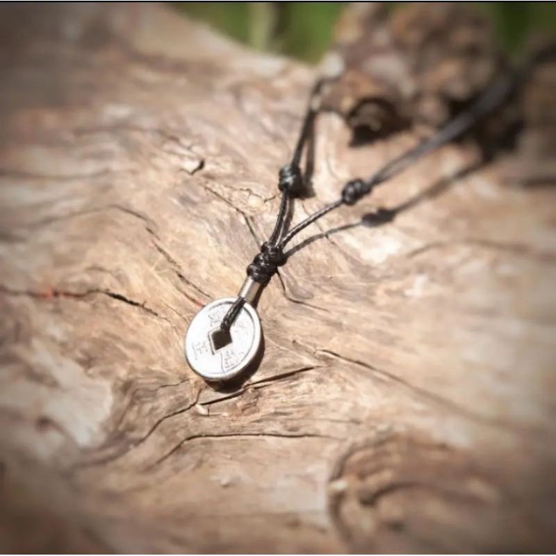 Kalung Koin Cina Tali Hitam Premium - Aksesoris untuk Pria dan Wanita