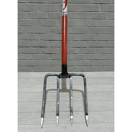 Garpu Tanah Gagang Besi Garuk Tanah