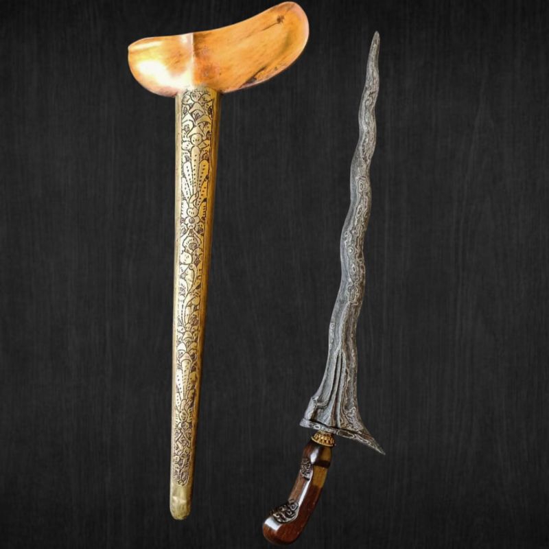 Keris Bandotan Luk 11 Pamor Udan Mas Tiban & Pulo Tirto Tangguh Pajang Garansi Sepuh Kuno