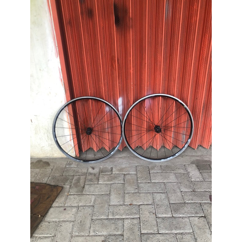 wheelset shimano r500