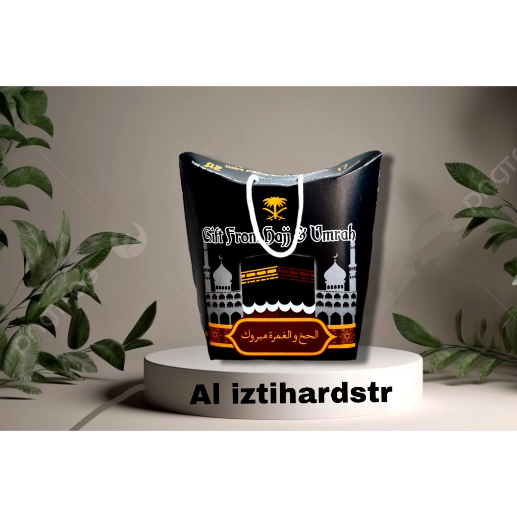 

iDk90 Dus paper bag Terbaru 1 pack isi 50 oleh -oleh haji & umroh