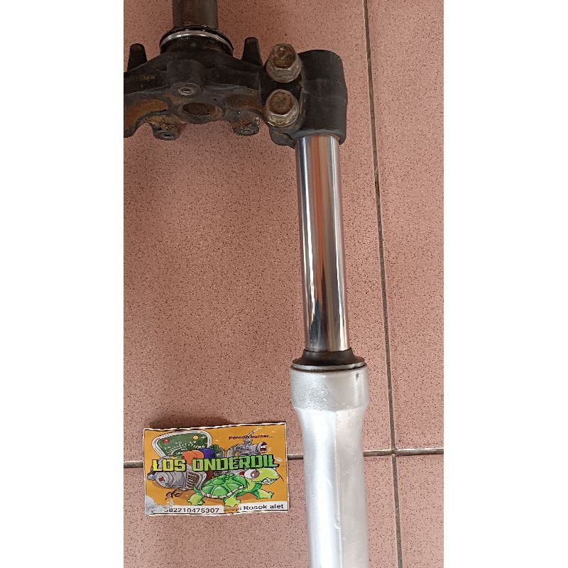 Shockbreaker Shock Skok Depan Set Segitiga T Jupiter Z new Robot Salib piston 1 Original