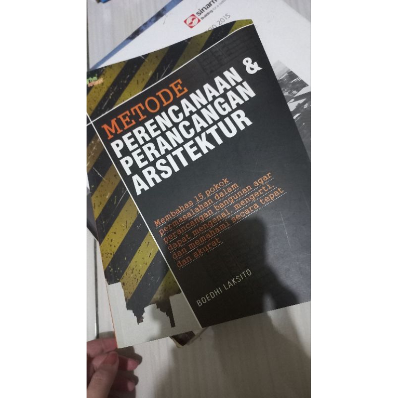 Buku Arsitektur Metode Perencanaan & Perancangan Arsitektur