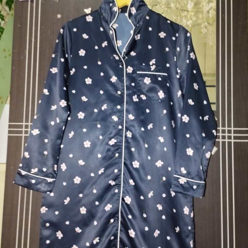 DRESS PIYAMA SATIN NAVY BUNGA SAKURA GU