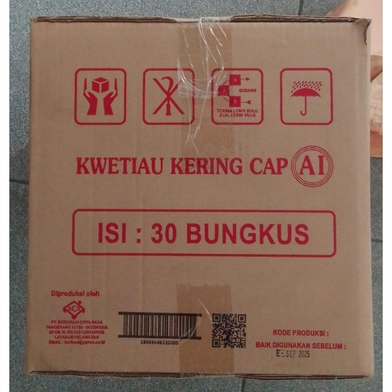 

Kwetiau Kering Cap A1 / Kuetiau Kering 1 Dus/Dos/Karton isi 30 bks x 200 gr / 30 bungkus x 200 gram