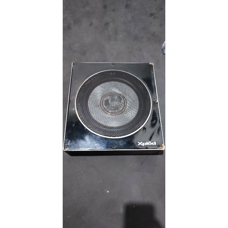 SUBWOOFER XPLOD 10IN Aktif kolong mobil