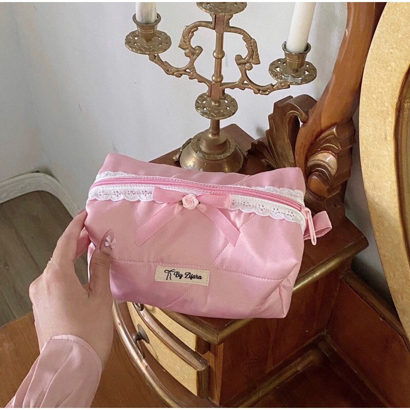 READY STOCK ! Darla Coquette Pouch Makeup Pouch By Zifara Coquette Read Description.!