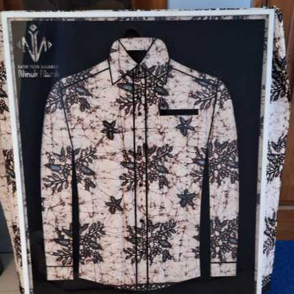 Kain Batik Tulis Bakaran Khas Pati