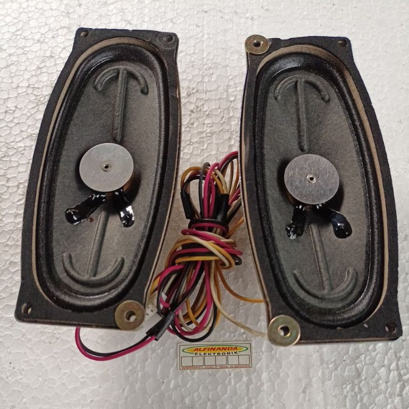 Speaker tv Polytron LED